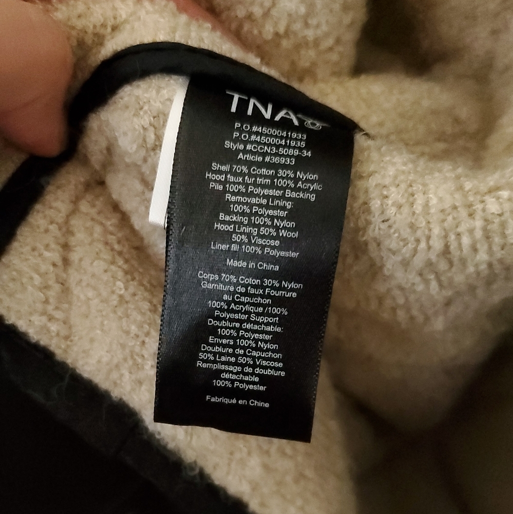 TNA Aritzia Brittania Black Parka Coat XS - Picture 4 of 16